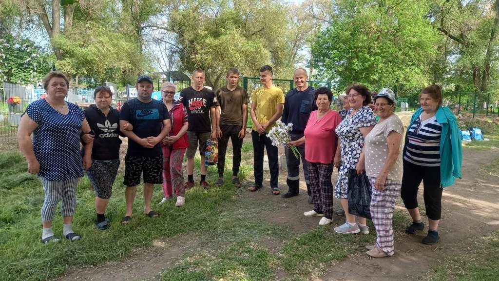 Общими силами завершили строительство