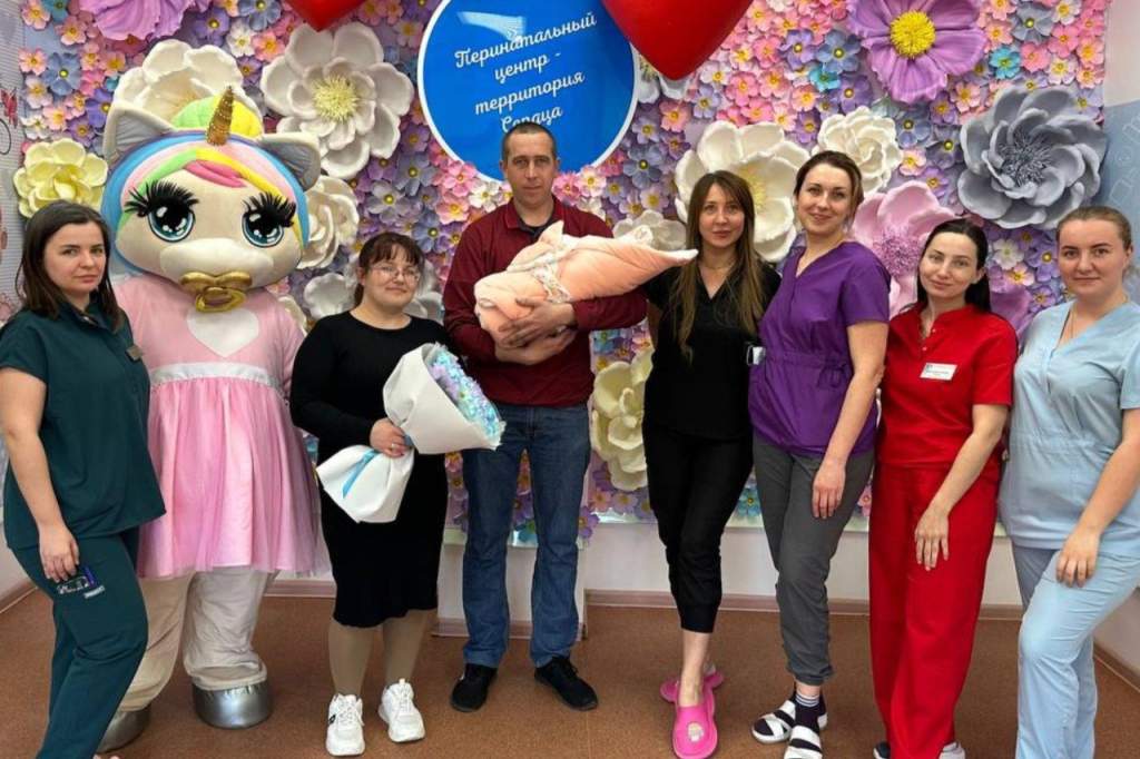Донские медики спасли новорожденную весом 620 граммов