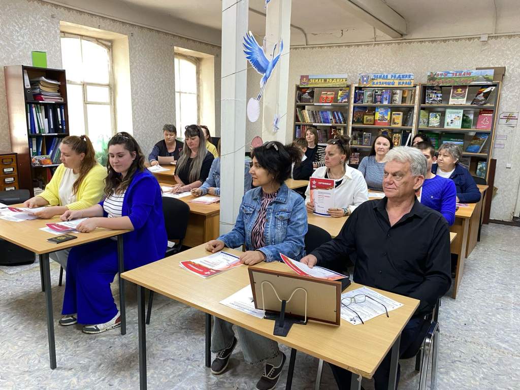 В Мартыновском районе прошел Диктант Победы