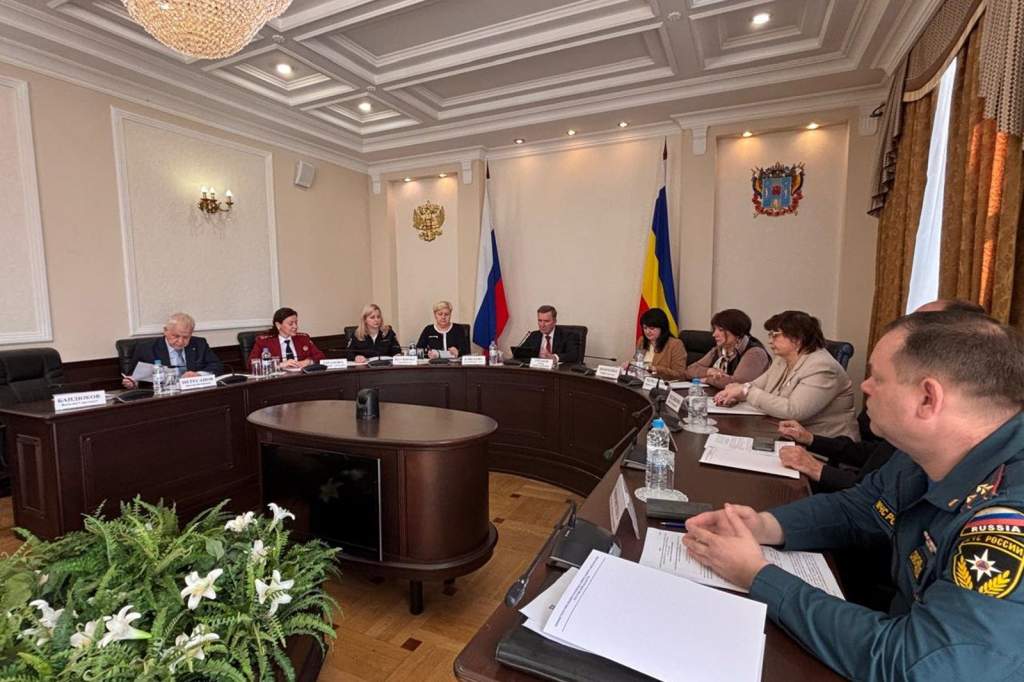 20 тысяч путевок в летние лагеря закупит Правительство Ростовской области для детей льготных категорий