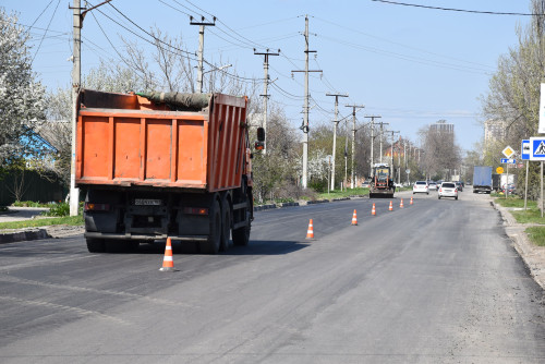 В Ростовской области приступили к дорожным работам