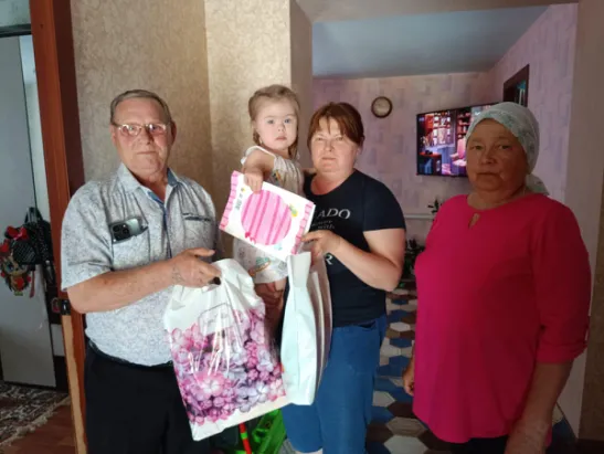 В Мартыновском районе поздравили особенных детей