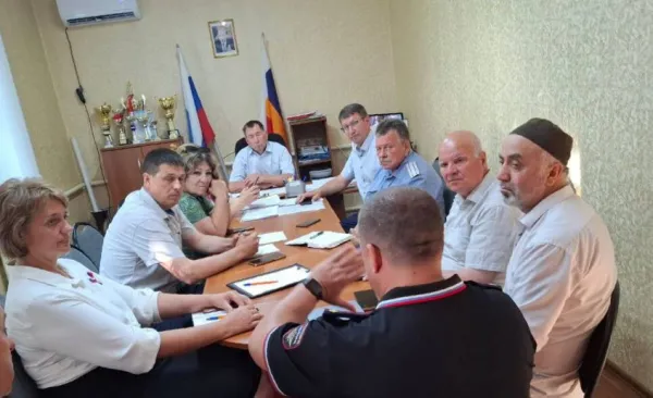 В Администрации Мартыновского района состоялась межведомственная рабочая группа по профилактике межэтнических и межрелигиозных конфликтов