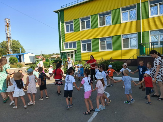 В детском саду сл. Большая Мартыновка побывали гости