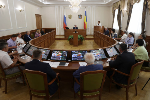 Донские сельхозпроизводители получили 220 млн рублей в качестве возмещения ущерба, вызванного гибелью урожая из-за неблагоприятных погодных условий