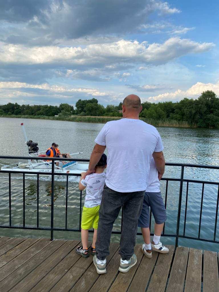 Как распознать солнечный удар и оказать первую помощь