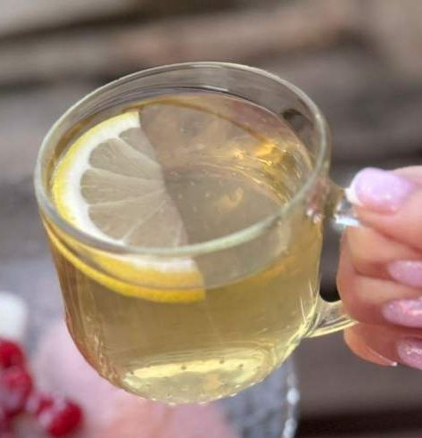 В знойную погоду чаепитие подходит не каждому