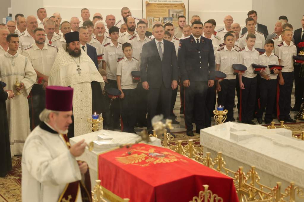 Юрий Борисович Слюсарь заявил о планах по укреплению системы казачьего образования в Донском регионе