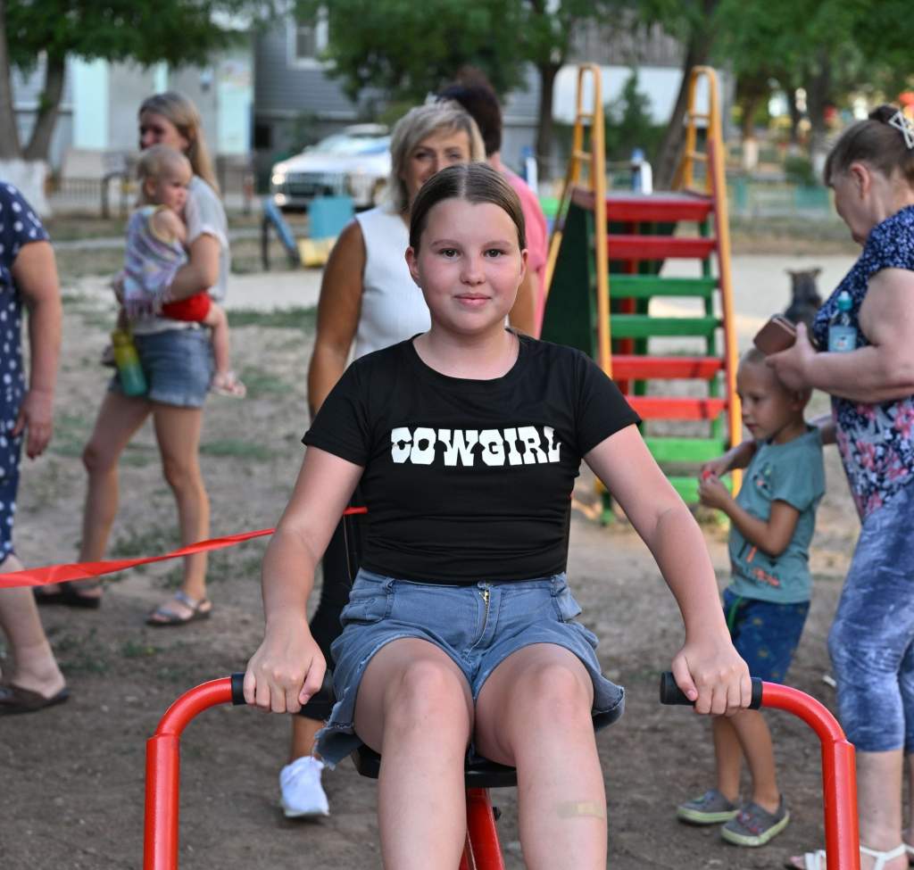 В Волгодонске при содействии атомщиков открылась новая современная спортивная площадка