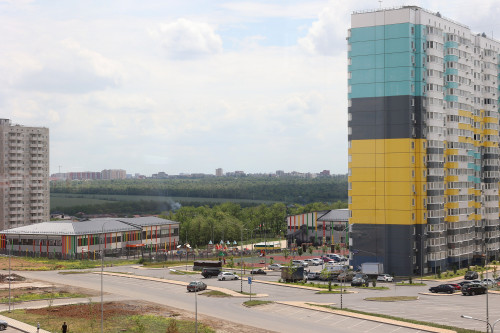 Врио губернатора подчеркнул необходимость формирования благоприятной среды, ориентированной на улучшение качества жизни населения области, а не на предоставление привилегий строительным компаниям