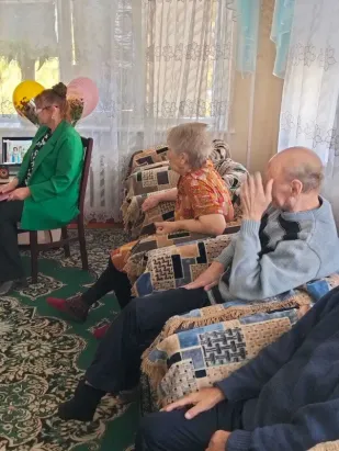 «А душа молодая!»: Завалинки мудрости и веселья в сл. Большая Орловка