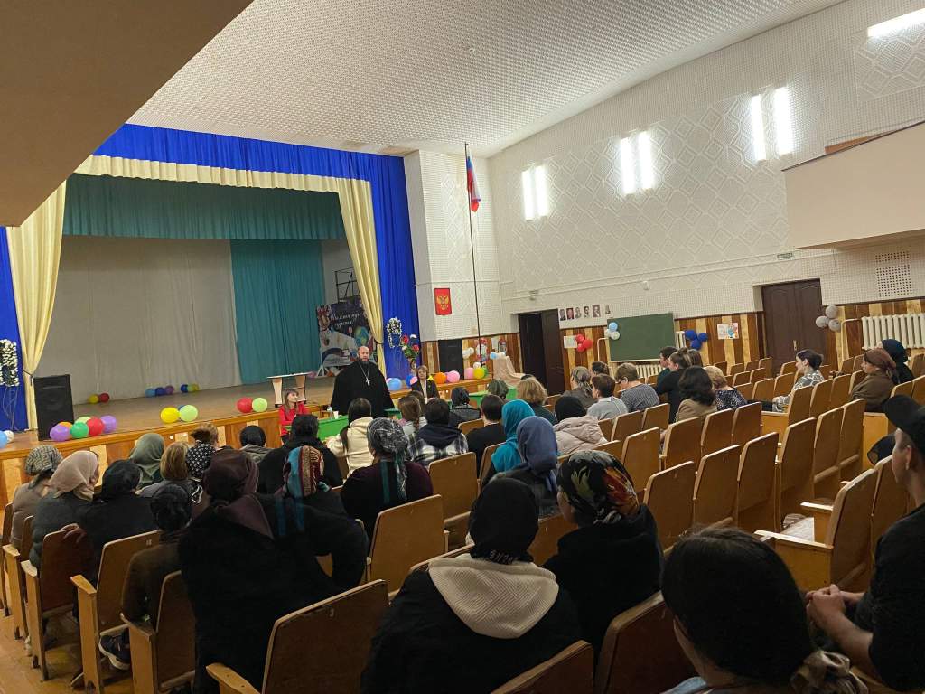 «Этикет и воспитание — наша последняя надежда»: Откровения на XXX Димитриевских чтениях