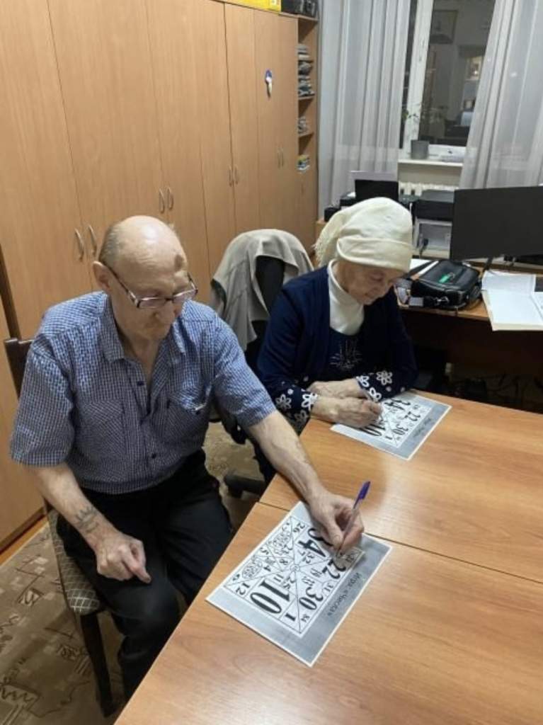 Наперегонки с возрастом: Как интеллектуальные игры помогают сохранить ясность ума в пожилом возрасте