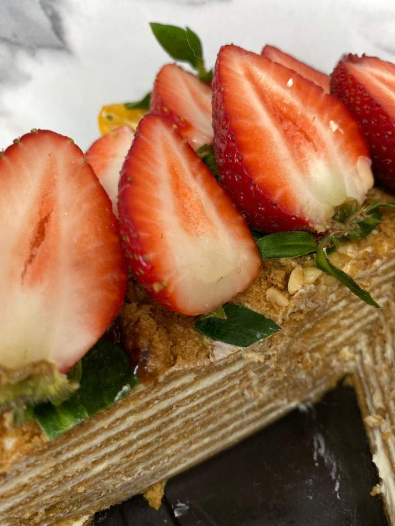 Зимняя прибавка в весе: почему любимые джинсы стали тесны и как с этим бороться