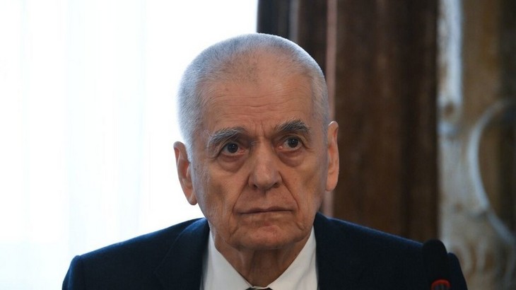 Летние каникулы под вопросом: академик Онищенко оценил идею «учёбы летом» и назвал ключевые проблемы