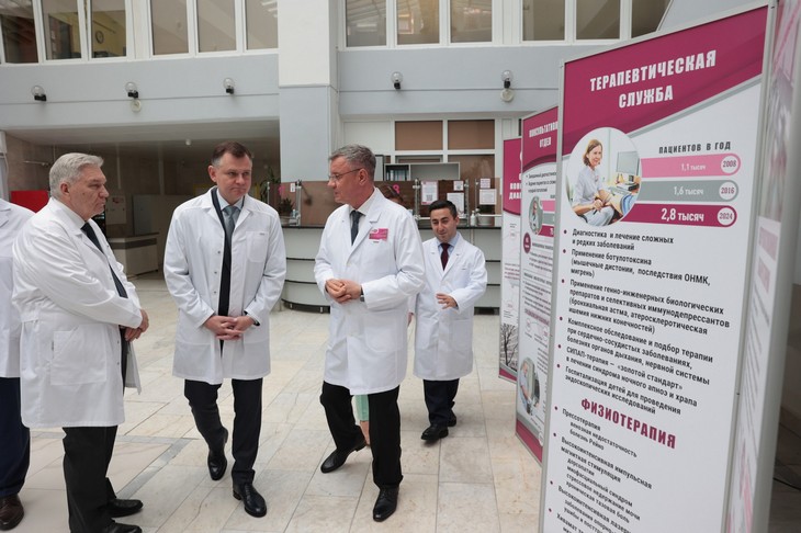 Онлайн или очередь? Губернатор Ростовской области требует навести порядок в записи к врачам