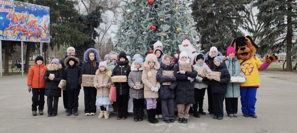 Откуда в Мартыновке столько счастья? Спасибо тем, кто сотворил новогоднюю сказку!