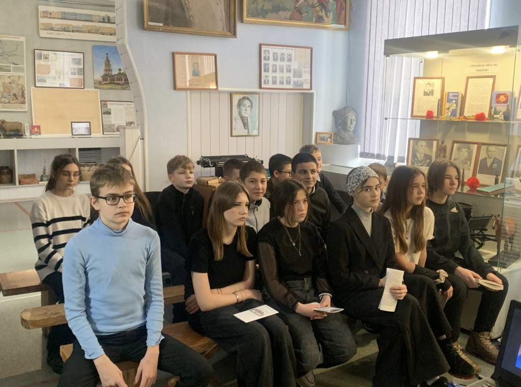 «СТОП – ТЕРРОР!» Мартыновские школьники объединились в борьбе против угрозы