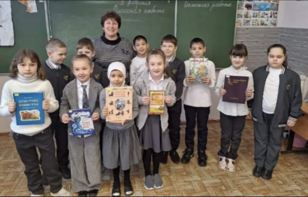 Отважные сказки Петра Лебеденко: юные читатели Новосёловки окунулись в мир донского фольклора