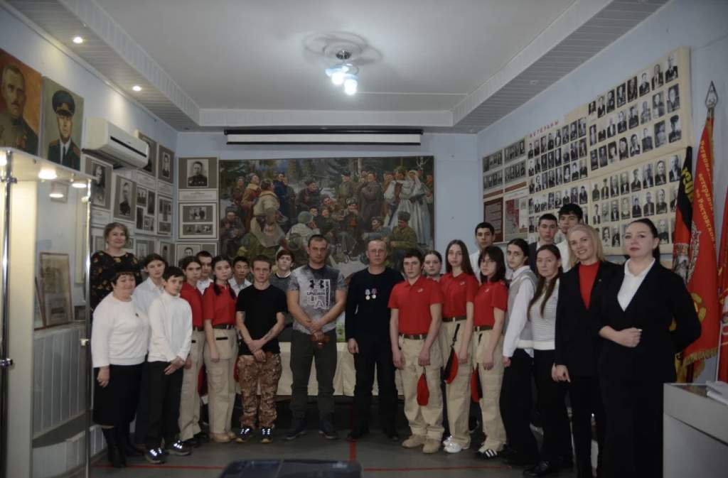 Герои среди нас: встреча поколений в Мартыновском музее