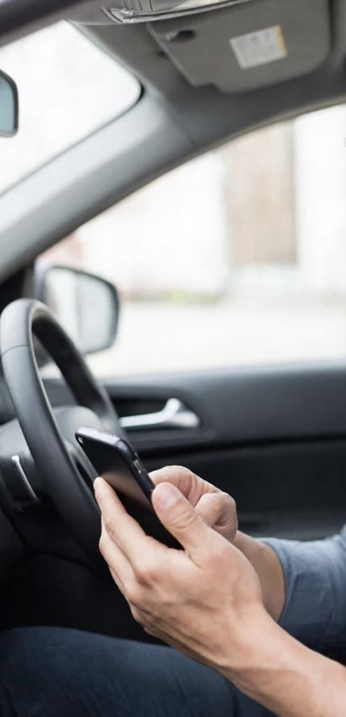 ОСАГО на Госуслугах для таксистов и мотоциклистов: когда запустят и как это изменит рынок?