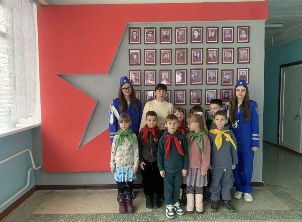 «Аленушка» и юидовцы Большой Мартыновки: На страже безопасности дорожного движения и школьной памяти