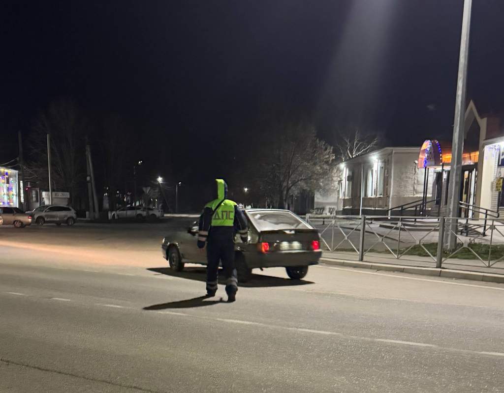 Трое задержаны в Семикаракорском районе с запрещенным веществом: возбуждено уголовное дело