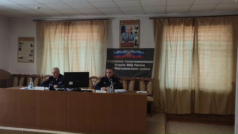 Руководитель донского МВД с рабочим визитом посетил Отдел МВД России по Мартыновскому району