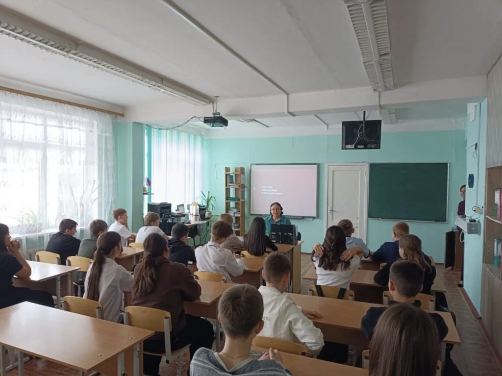 «Безопасные товары, уверенные потребители»: «круглый стол» в Мартыновском районе