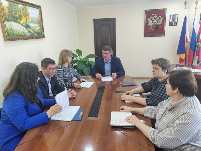 Развитие „Движения Первых“ в Мартыновском районе: ключевые направления и планы