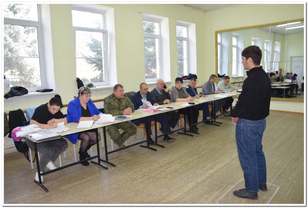 В круглогодичном режиме