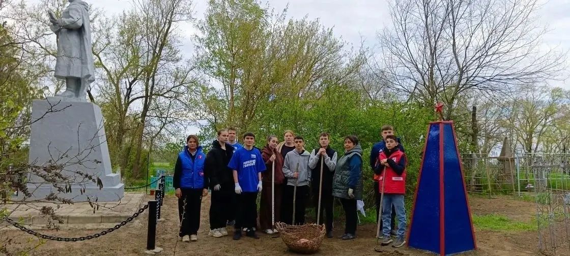 Как Мартыновский район превратил субботник в урок благодарности