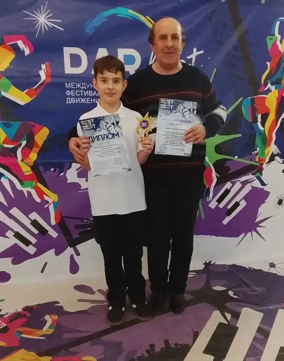 Коля Безверхов из Большой Мартыновки покорил международный фестиваль искусств