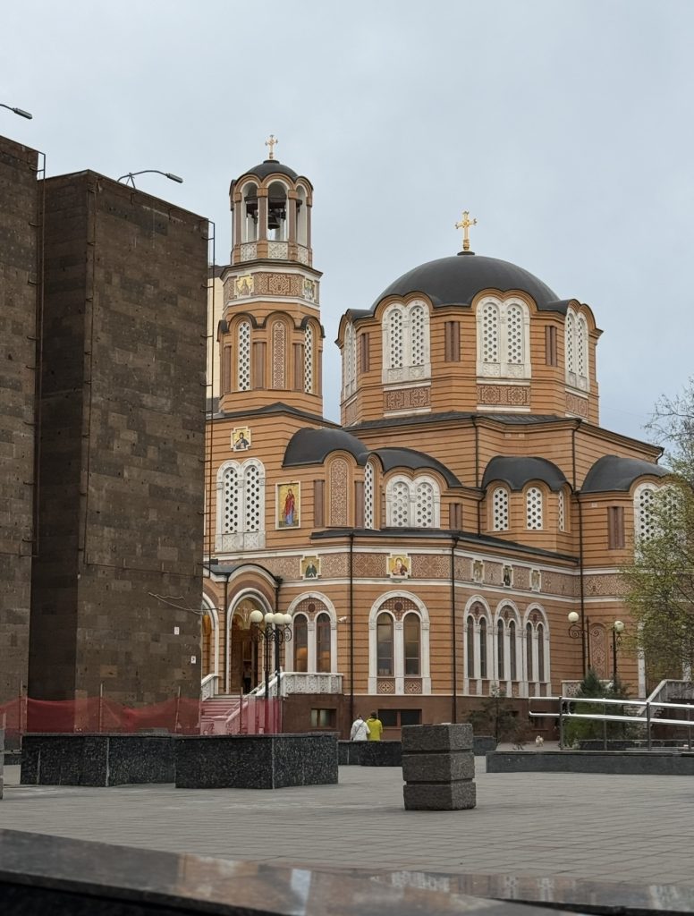 Великий Понедельник: Духовная чистота и народные традиции