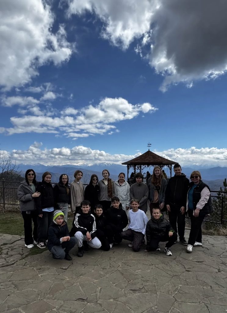 Весеннее приключение в Адыгее: Школьники п. Южный покоряют Кавказ