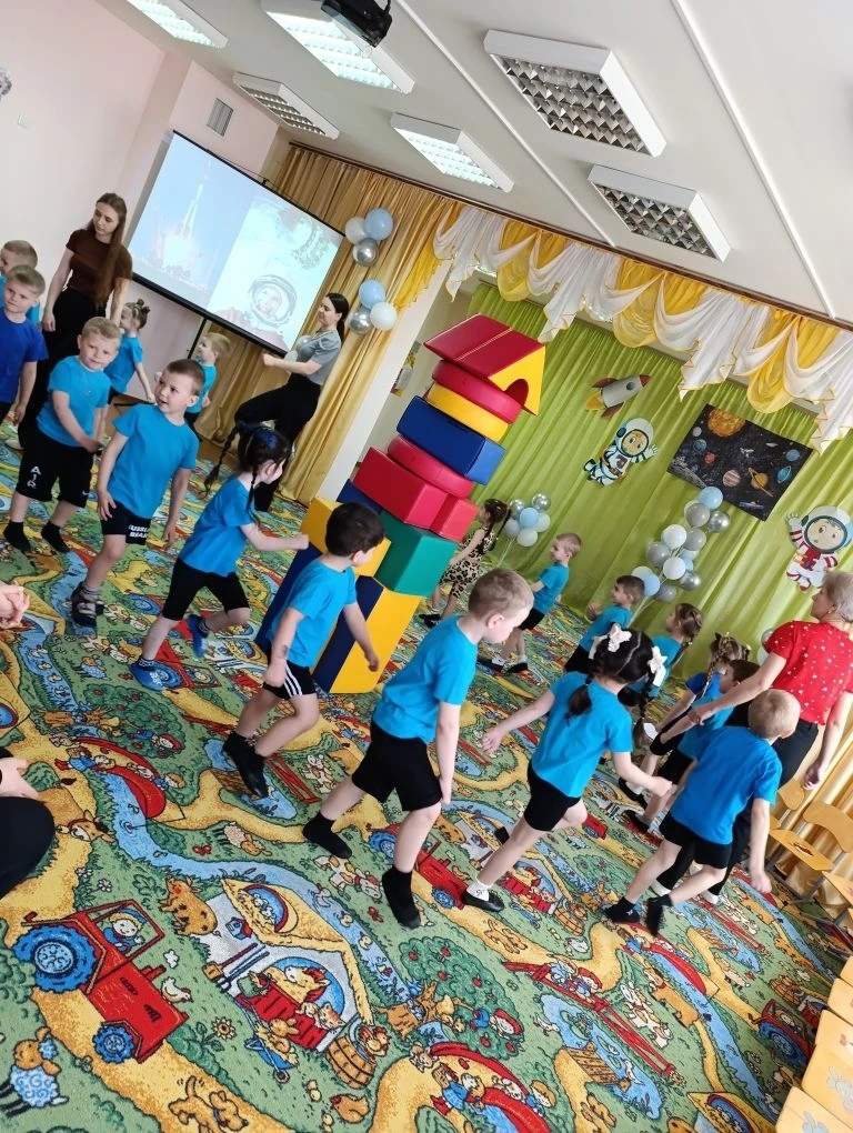 Космическое приключение для маленьких звездочетов: «Непоседы» из «Золотого ключика» покоряют просторы Вселенной