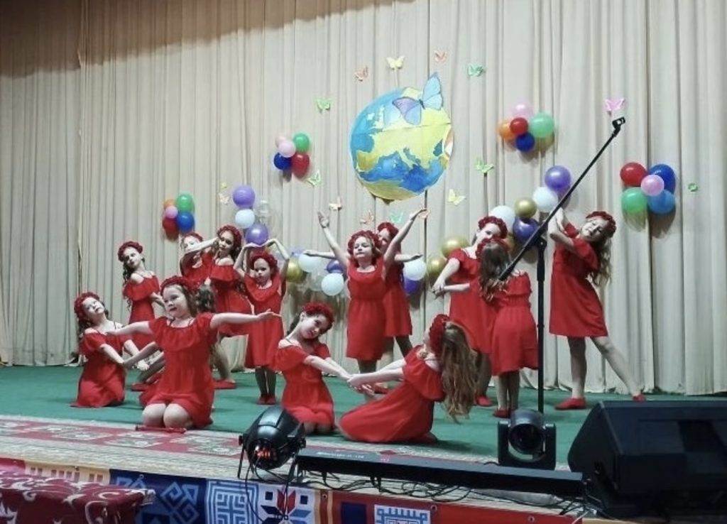 Экология в ритме танца: как прошел «Экологический калейдоскоп» в Большой Мартыновке