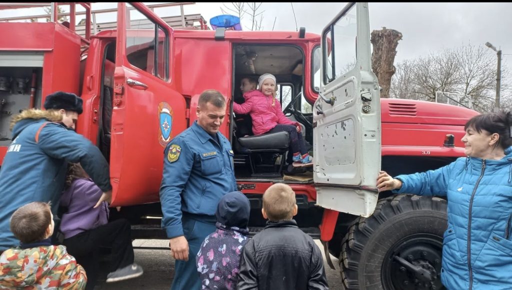 Профессиональный подвиг: 370 лет борьбы с огнем в России