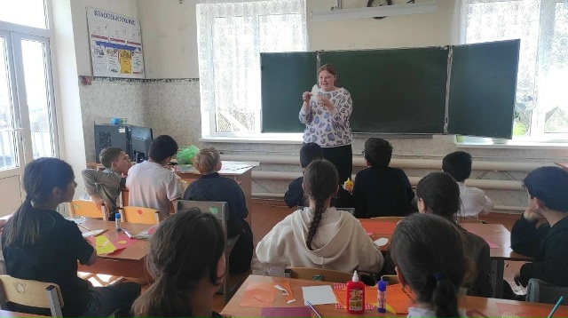 К звездам с «Единой Россией»: День космонавтики в Новоберезовке вдохновил юных покорителей будущего